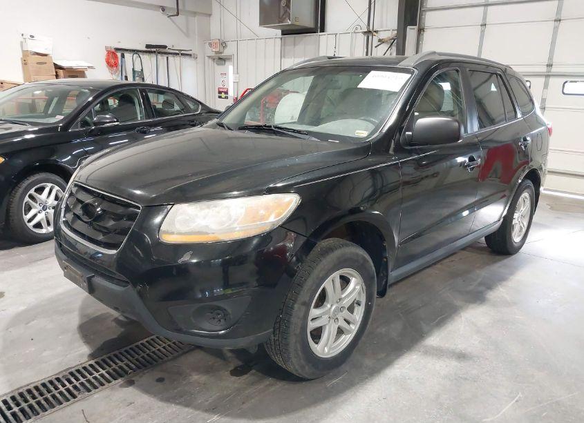 Photo 2 of 2010 Hyundai Santa FE GLS (VIN 5NMSG3AB3AH388915)