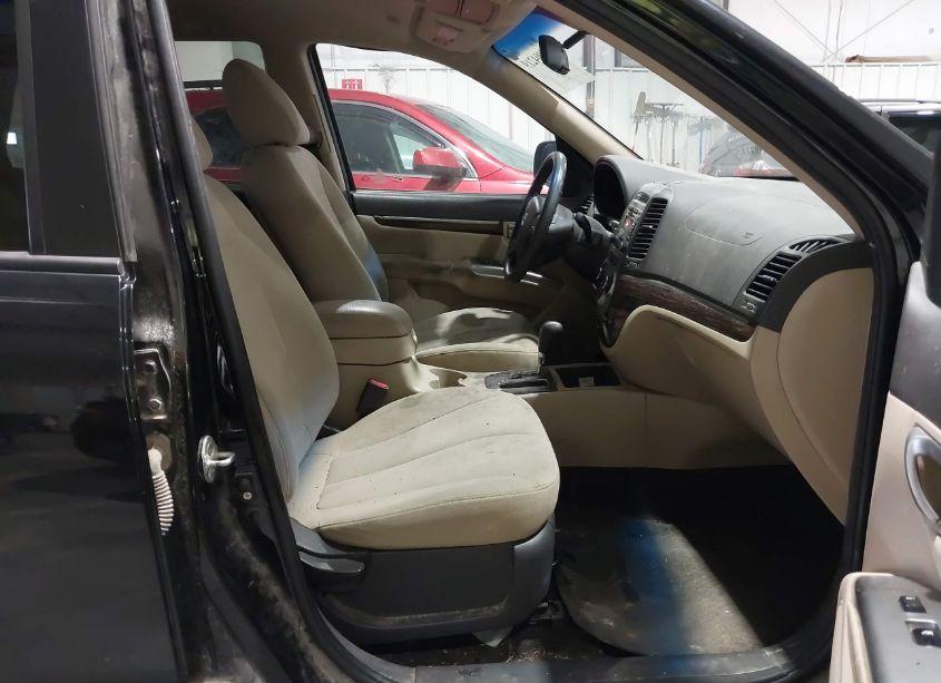 Photo 5 of 2010 Hyundai Santa FE GLS (VIN 5NMSG3AB3AH388915)