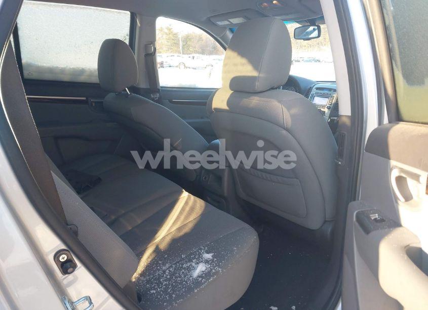 Photo 8 of 2010 Hyundai Santa FE GLS (VIN 5NMSG3AB3AH404076)