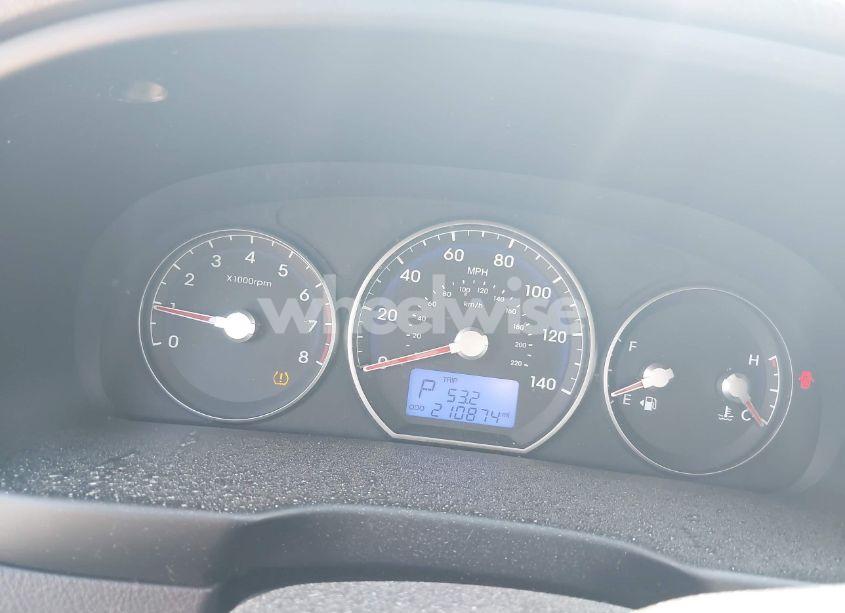 Photo 7 of 2010 Hyundai Santa FE GLS (VIN 5NMSG3AB4AH406502)