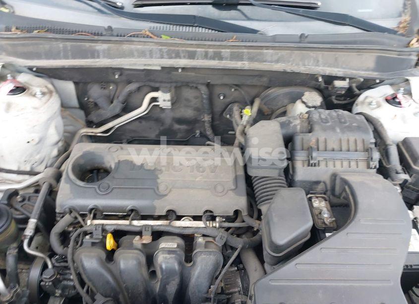 Photo 10 of 2010 Hyundai Santa FE GLS (VIN 5NMSG3AB5AH357746)