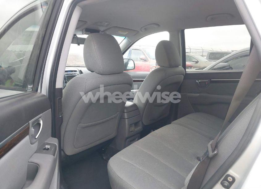 Photo 8 of 2010 Hyundai Santa FE GLS (VIN 5NMSG3AB5AH358167)