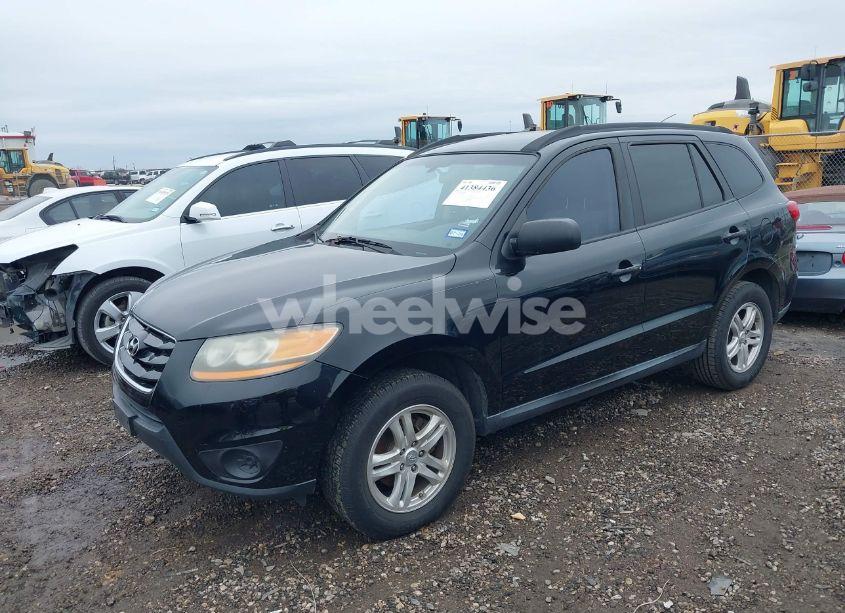 Photo 2 of 2010 Hyundai Santa FE GLS (VIN 5NMSG3AB5AH386616)