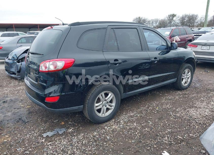 Photo 4 of 2010 Hyundai Santa FE GLS (VIN 5NMSG3AB5AH386616)