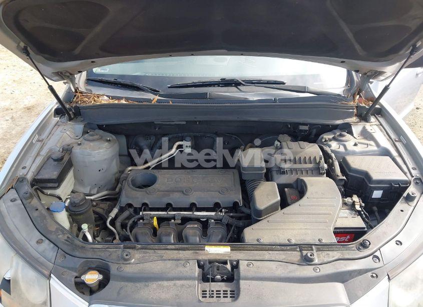 Photo 10 of 2010 Hyundai Santa FE GLS (VIN 5NMSG3AB5AH400384)