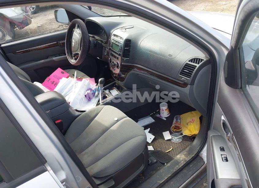 Photo 5 of 2010 Hyundai Santa FE GLS (VIN 5NMSG3AB5AH400384)