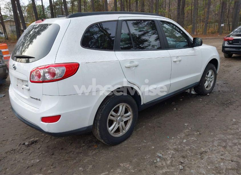 Photo 4 of 2010 Hyundai Santa FE GLS (VIN 5NMSG3AB5AH405116)