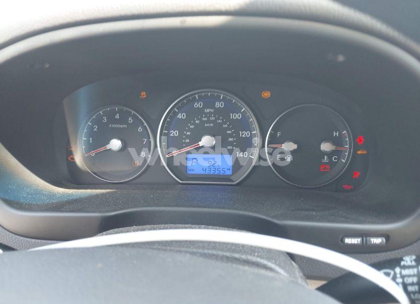 Photo 7 of 2010 Hyundai Santa FE GLS (VIN 5NMSG3AB6AH389489)