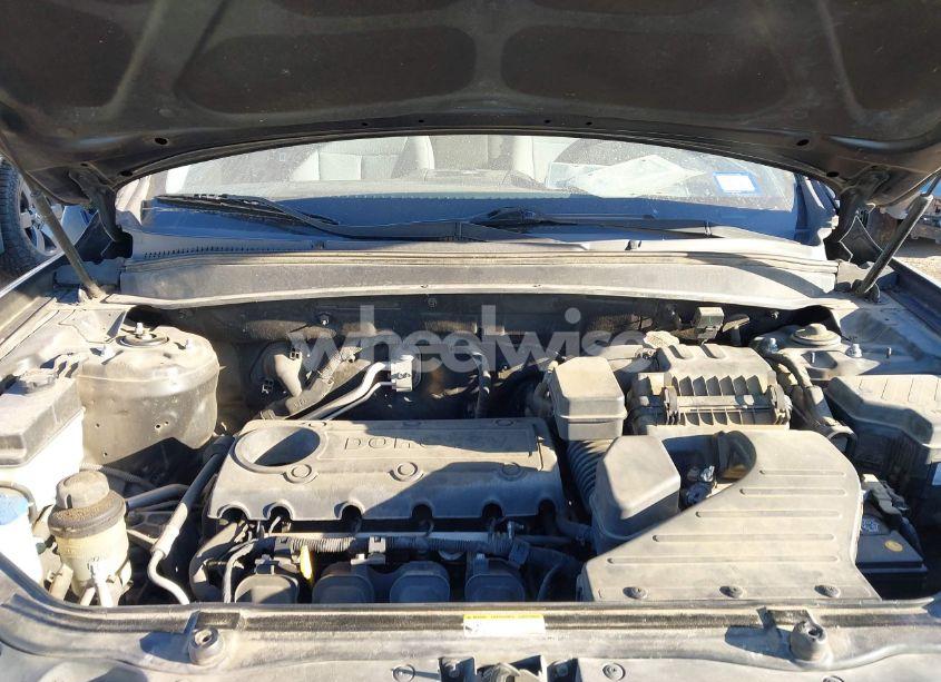 Photo 10 of 2010 Hyundai Santa FE GLS (VIN 5NMSG3AB6AH392361)