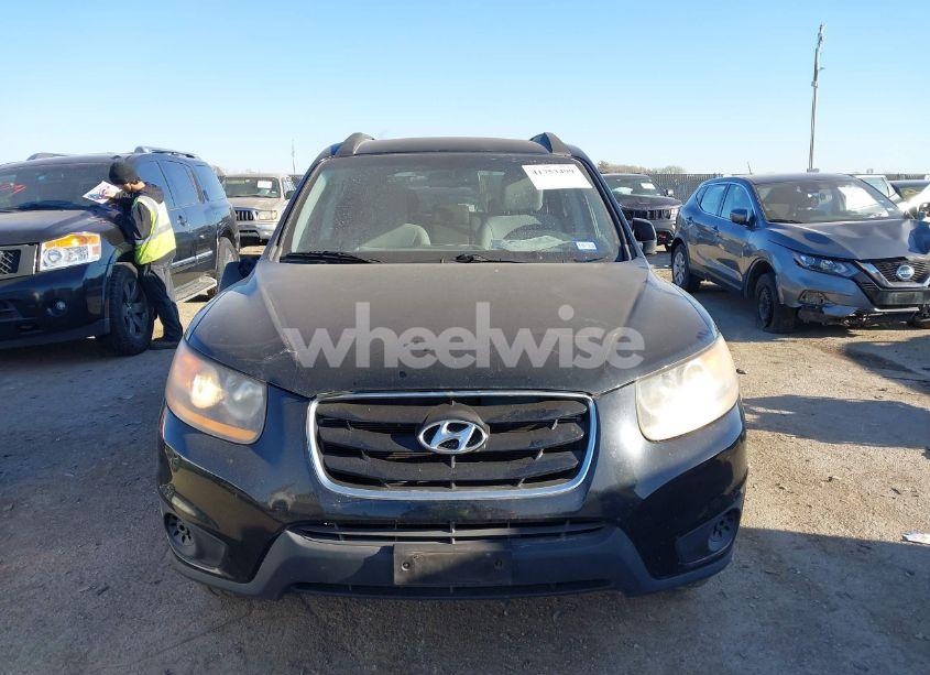 Photo 12 of 2010 Hyundai Santa FE GLS (VIN 5NMSG3AB6AH392361)