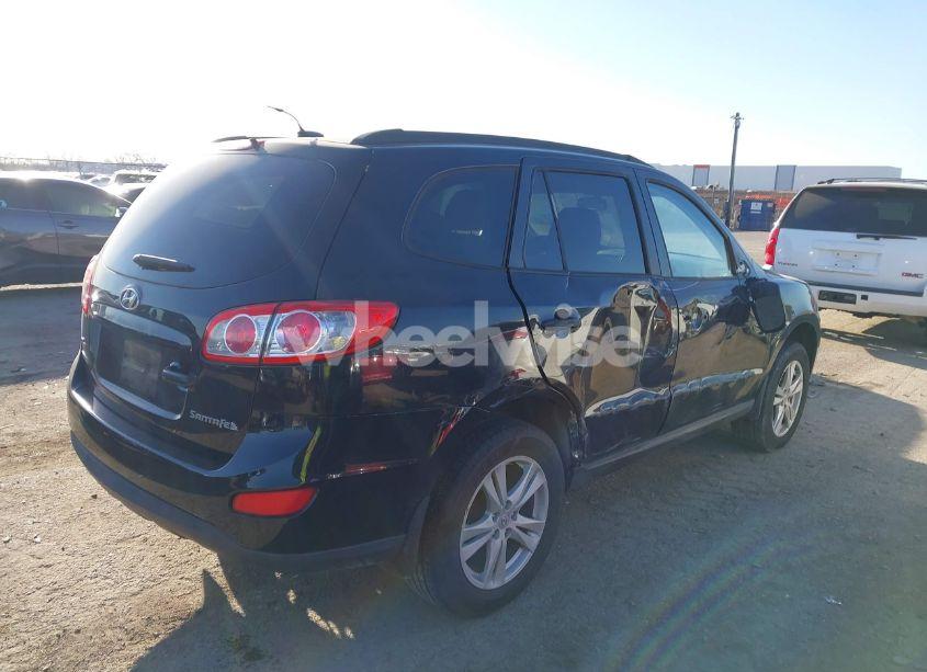 Photo 4 of 2010 Hyundai Santa FE GLS (VIN 5NMSG3AB6AH392361)
