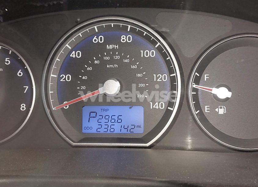 Photo 15 of 2010 Hyundai Santa FE GLS (VIN 5NMSG3AB7AH337241)