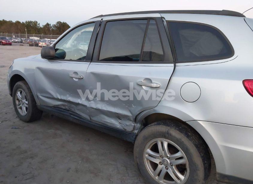 Photo 6 of 2010 Hyundai Santa FE GLS (VIN 5NMSG3AB7AH337241)