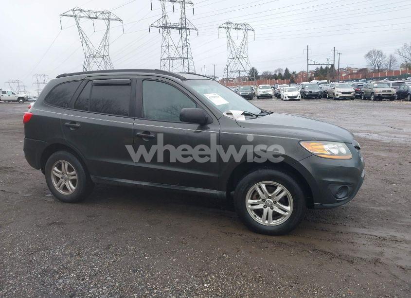 2010 Hyundai Santa FE GLS (VIN 5NMSG3AB7AH377755) main photo
