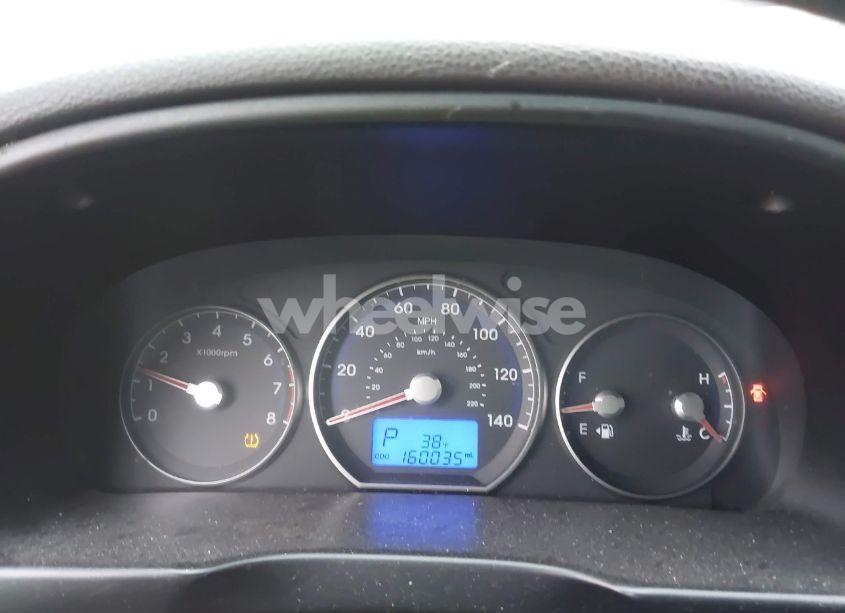 Photo 7 of 2010 Hyundai Santa FE GLS (VIN 5NMSG3AB7AH377755)