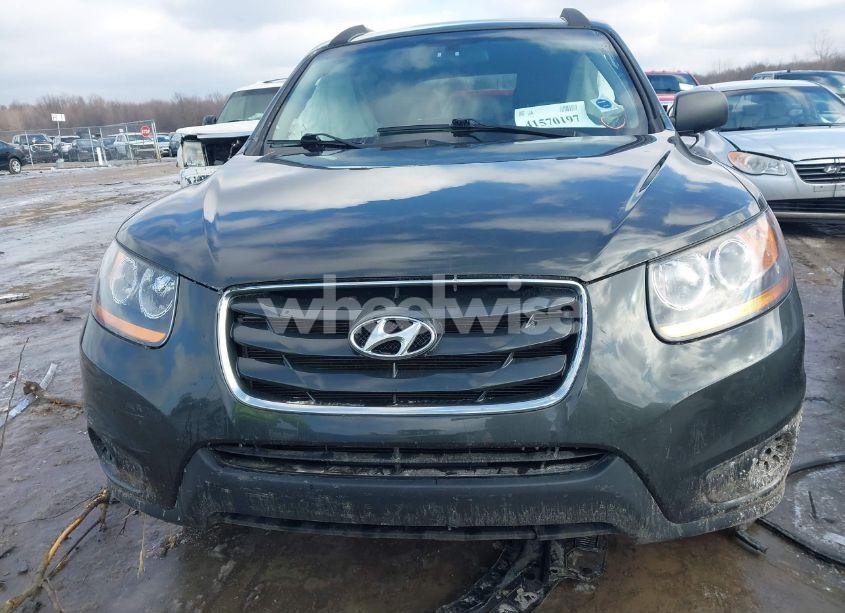Photo 12 of 2010 Hyundai Santa FE GLS (VIN 5NMSG3AB7AH397083)