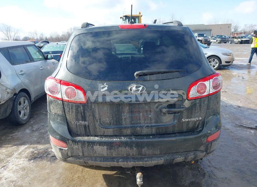 Photo 16 of 2010 Hyundai Santa FE GLS (VIN 5NMSG3AB7AH397083)