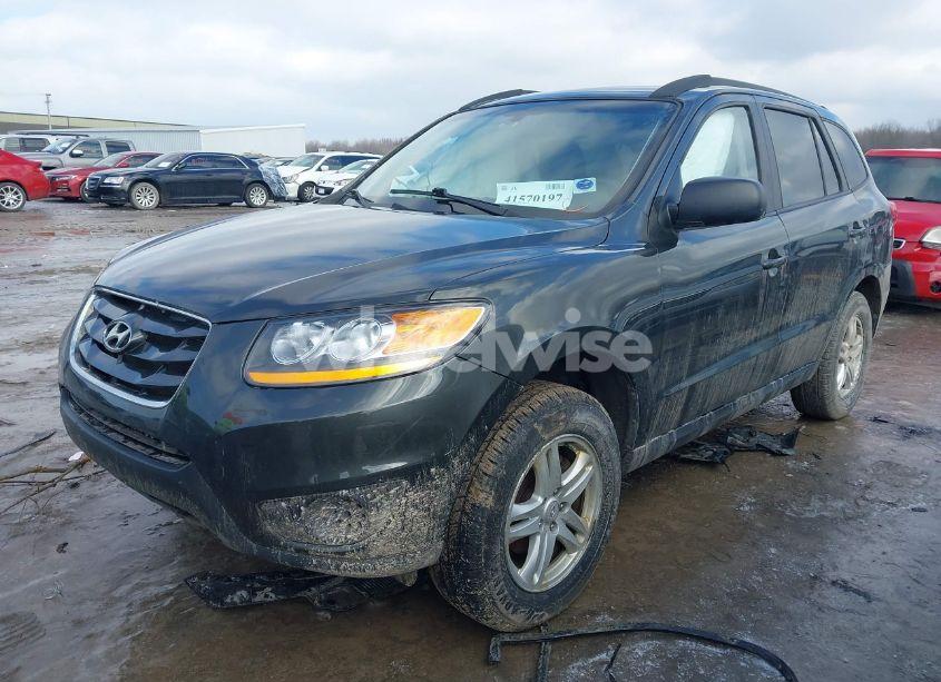 Photo 2 of 2010 Hyundai Santa FE GLS (VIN 5NMSG3AB7AH397083)