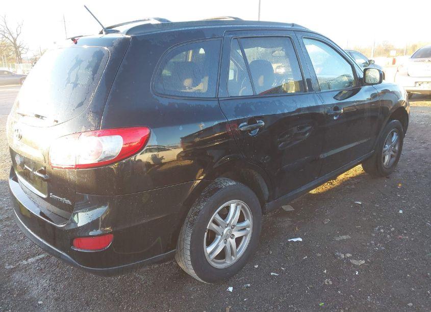 Photo 4 of 2010 Hyundai Santa FE GLS (VIN 5NMSG3AB7AH401049)