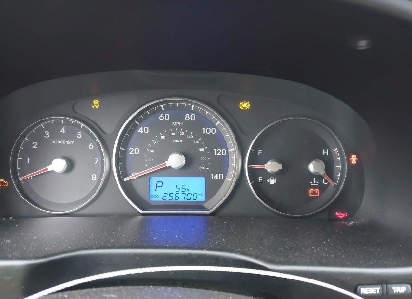 Photo 7 of 2010 Hyundai Santa FE GLS (VIN 5NMSG3AB7AH401049)