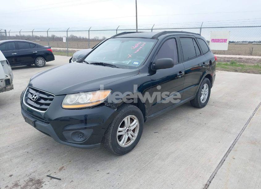Photo 2 of 2010 Hyundai Santa FE GLS (VIN 5NMSG3AB8AH347809)