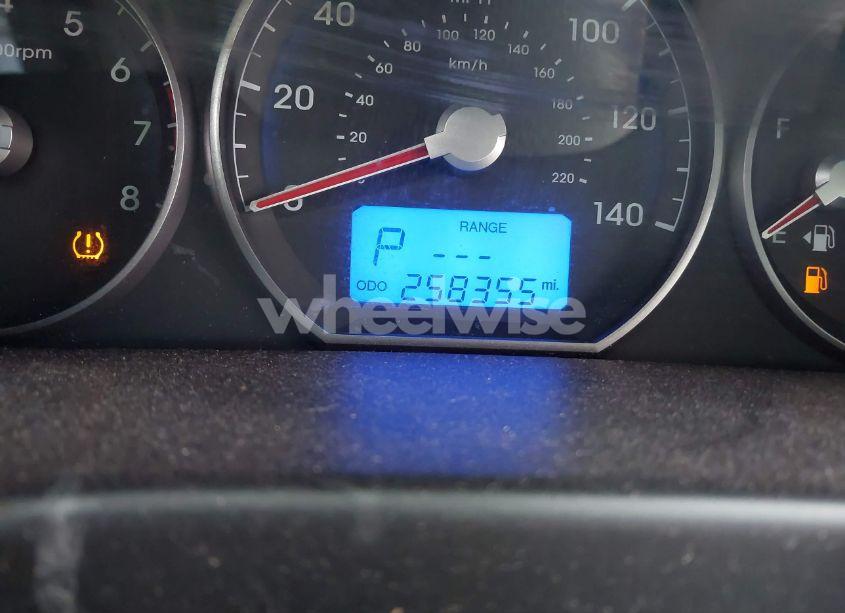 Photo 7 of 2010 Hyundai Santa FE GLS (VIN 5NMSG3AB8AH347809)