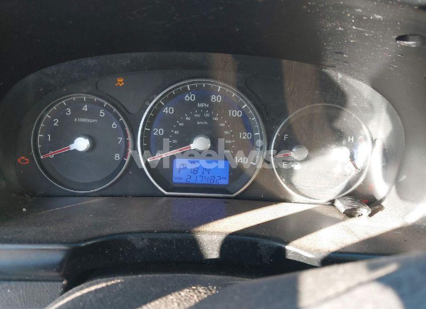 Photo 7 of 2010 Hyundai Santa FE GLS (VIN 5NMSG3AB8AH359037)