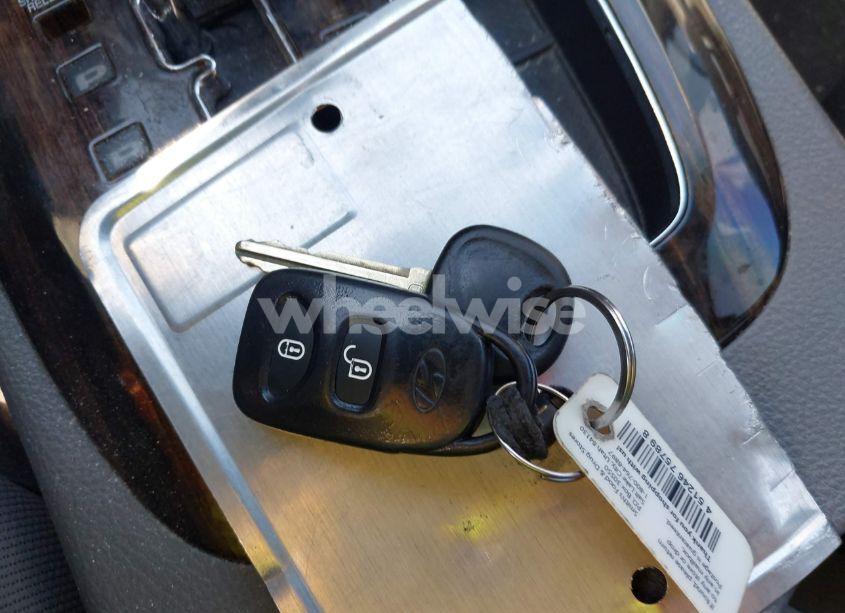 Photo 11 of 2010 Hyundai Santa FE GLS (VIN 5NMSG3AB8AH400315)