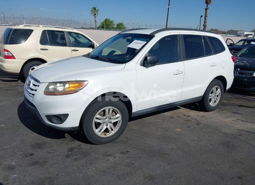 Photo 2 of 2010 Hyundai Santa FE GLS (VIN 5NMSG3AB8AH400315)
