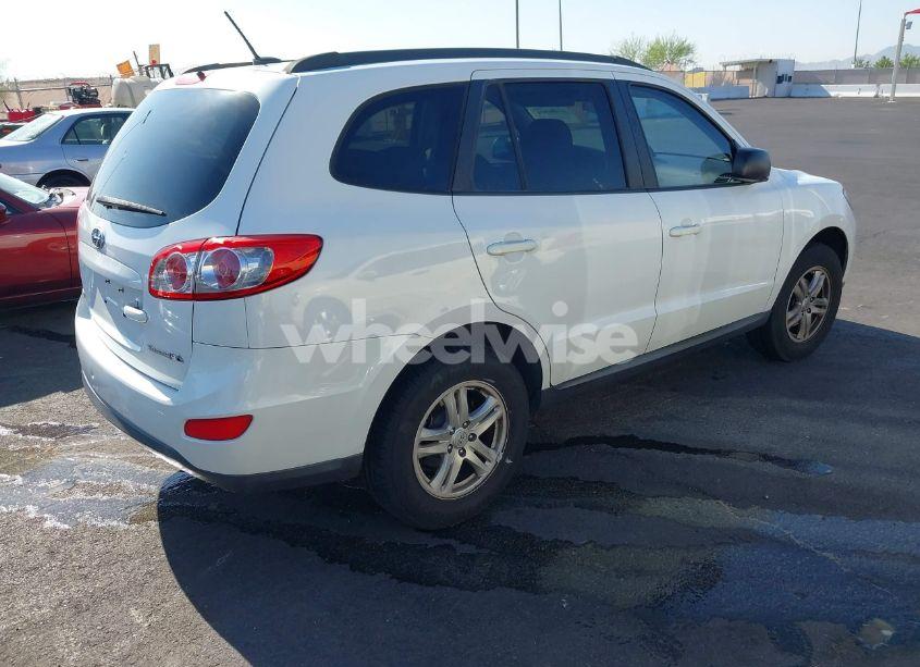 Photo 4 of 2010 Hyundai Santa FE GLS (VIN 5NMSG3AB8AH400315)