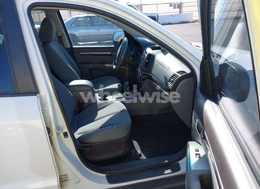 Photo 5 of 2010 Hyundai Santa FE GLS (VIN 5NMSG3AB8AH400315)