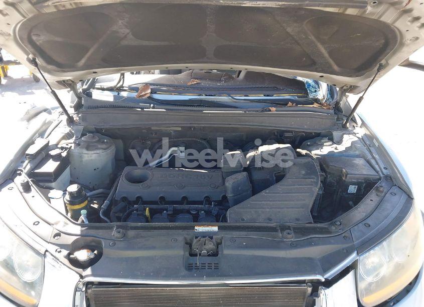Photo 10 of 2010 Hyundai Santa FE GLS (VIN 5NMSG3AB8AH402663)