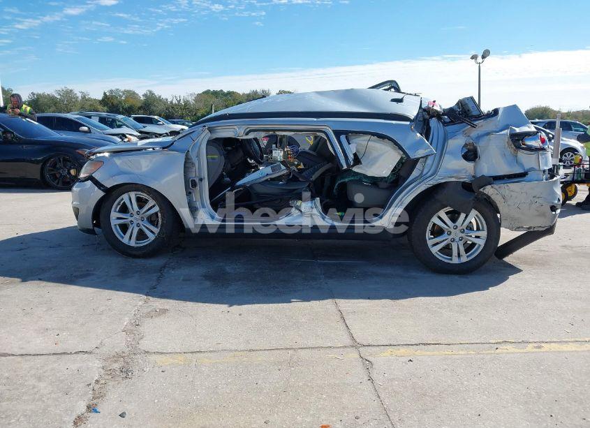 Photo 13 of 2010 Hyundai Santa FE GLS (VIN 5NMSG3AB8AH402663)