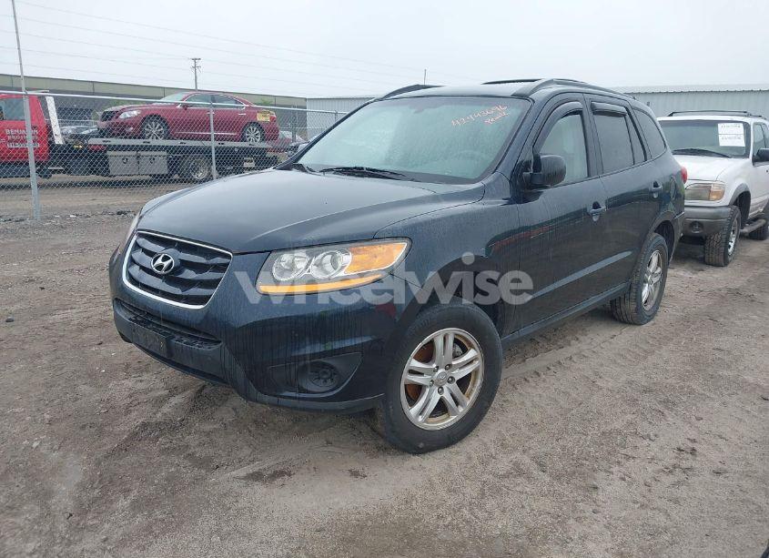 Photo 2 of 2010 Hyundai Santa FE GLS (VIN 5NMSG3AB9AH350086)
