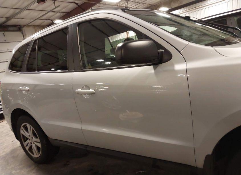 Photo 13 of 2010 Hyundai Santa FE GLS (VIN 5NMSG3AB9AH395304)