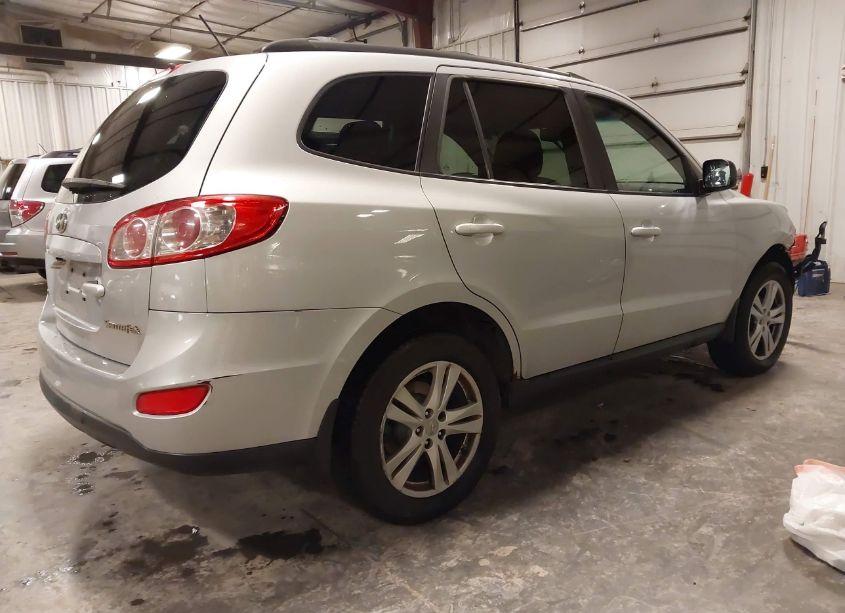 Photo 4 of 2010 Hyundai Santa FE GLS (VIN 5NMSG3AB9AH395304)