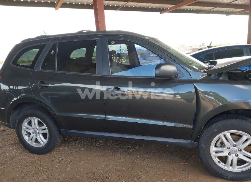 Photo 13 of 2010 Hyundai Santa FE GLS (VIN 5NMSG3AB9AH414711)