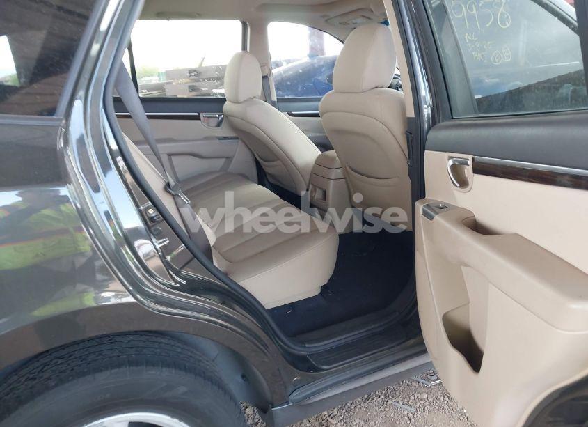 Photo 8 of 2010 Hyundai Santa FE GLS (VIN 5NMSG3AB9AH414711)