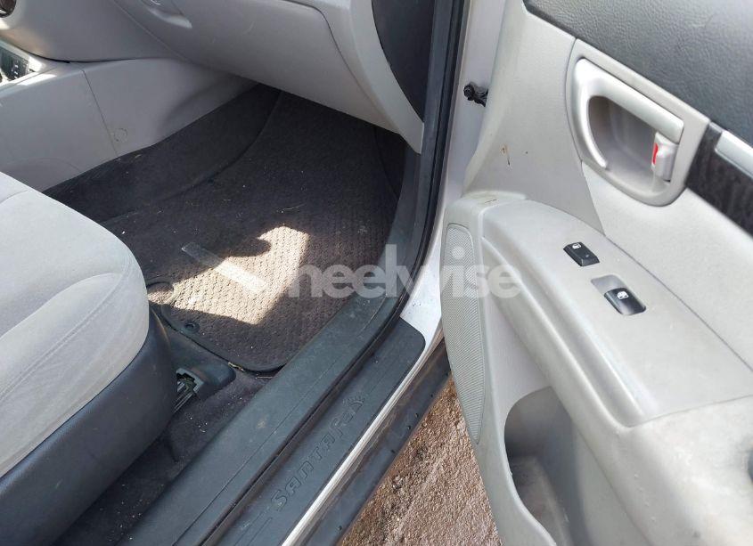 Photo 5 of 2009 Hyundai Santa FE GLS (VIN 5NMSG73D09H258110)