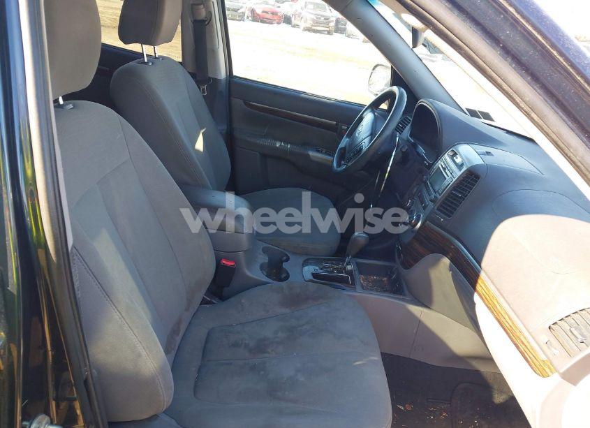 Photo 5 of 2010 Hyundai Santa FE GLS (VIN 5NMSGDAB0AH380583)