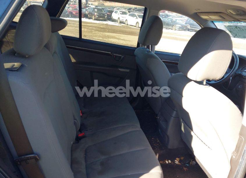 Photo 8 of 2010 Hyundai Santa FE GLS (VIN 5NMSGDAB0AH380583)