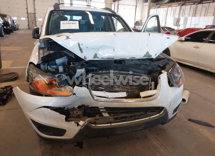 Photo 6 of 2010 Hyundai Santa FE GLS (VIN 5NMSGDAB0AH404333)