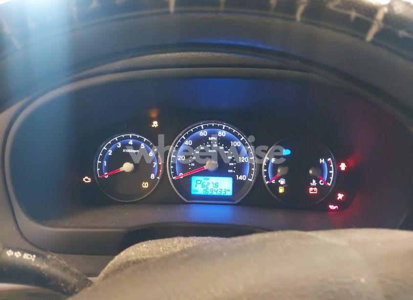 Photo 7 of 2010 Hyundai Santa FE GLS (VIN 5NMSGDAB0AH404333)