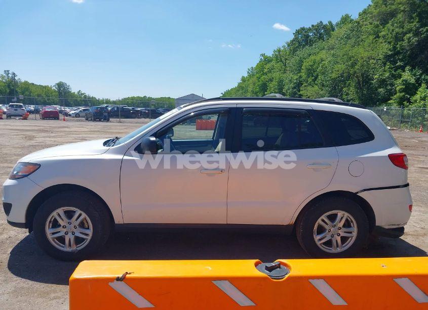 Photo 14 of 2010 Hyundai Santa FE GLS (VIN 5NMSGDAB0AH414747)