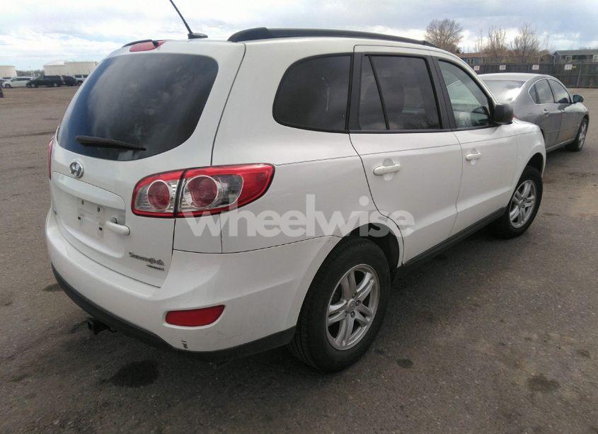 Photo 4 of 2010 Hyundai Santa FE GLS (VIN 5NMSGDAB1AH349794)