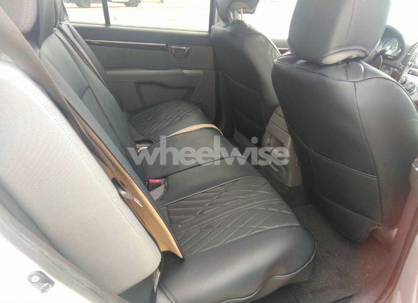 Photo 8 of 2010 Hyundai Santa FE GLS (VIN 5NMSGDAB1AH349794)