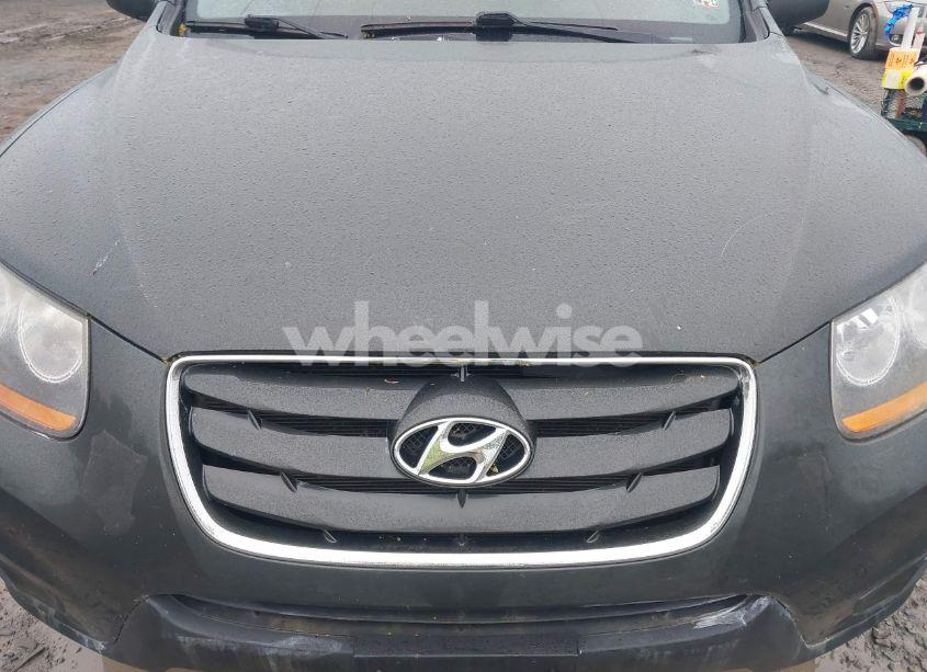 Photo 6 of 2010 Hyundai Santa FE GLS (VIN 5NMSGDAB1AH376543)