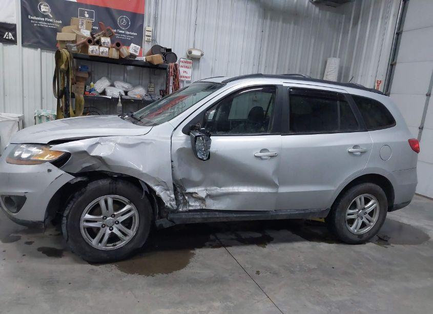 Photo 14 of 2010 Hyundai Santa FE GLS (VIN 5NMSGDAB3AH366709)