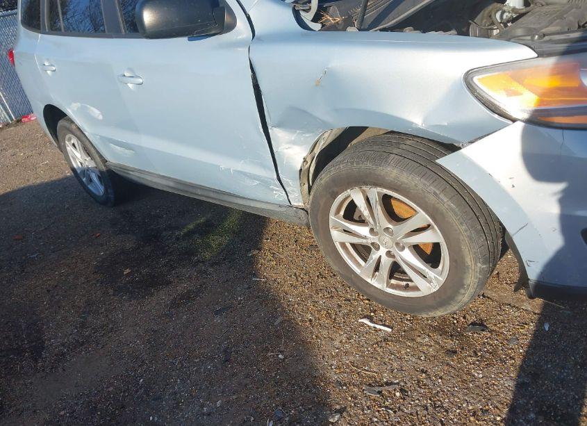 Photo 6 of 2010 Hyundai Santa FE GLS (VIN 5NMSGDAB4AH395930)