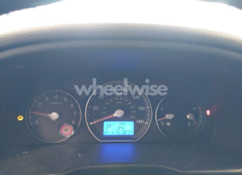 Photo 7 of 2010 Hyundai Santa FE GLS (VIN 5NMSGDAB4AH415142)
